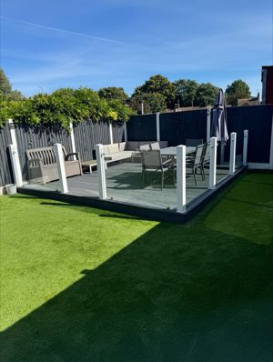 Decking area- click for photo gallery